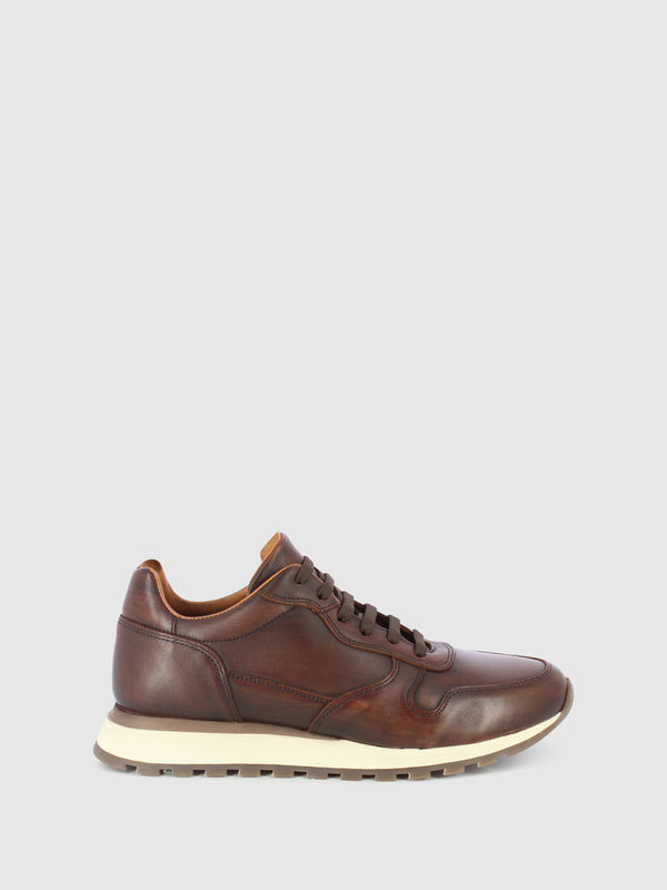 Sapatos com Atacadores em Castanho